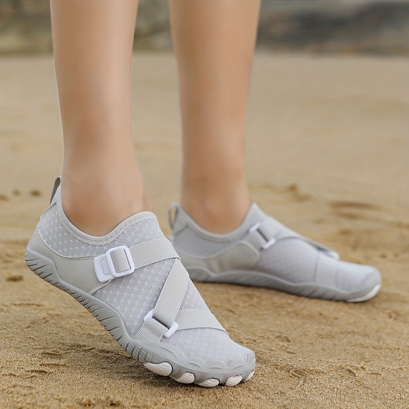 new fashion womens summer beach shoes traction shoes lightweight and comfortable details 3